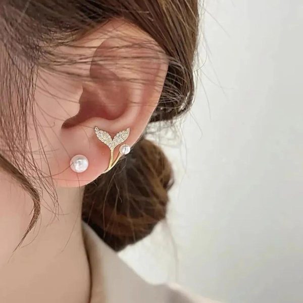 Golden Fishtail Pearl Stud Earrings – Trendy Korean Style